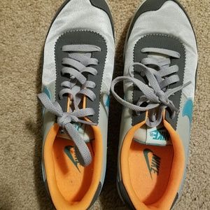 Nike Women's Victoria Running Training Shoes